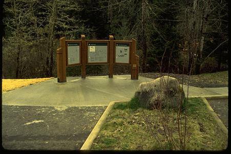 各种小汽车标识标牌大全