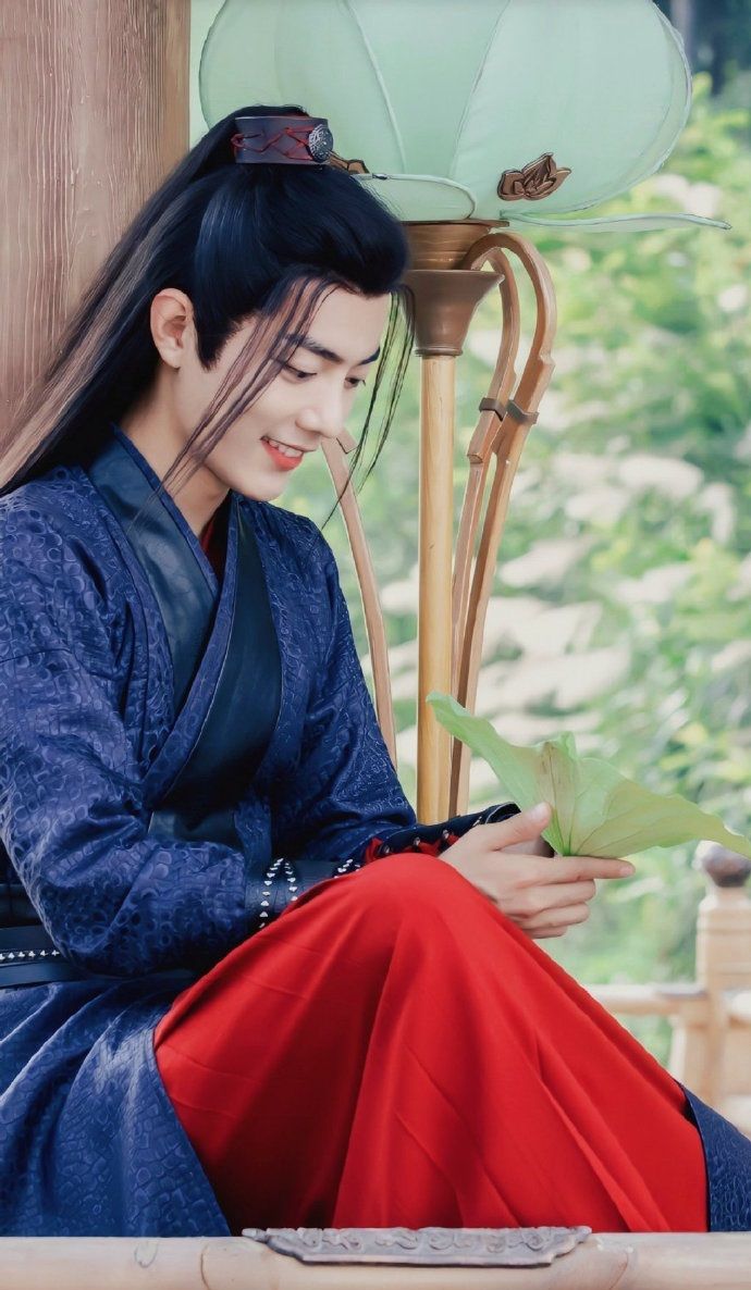 男星古装高马尾,王一博最具少年感,朱一龙最惊艳