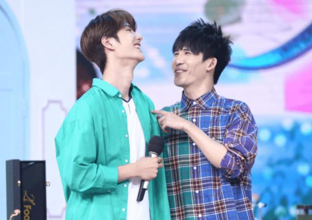 王一博究竟多高真的是179cm么通过大张伟一看便知