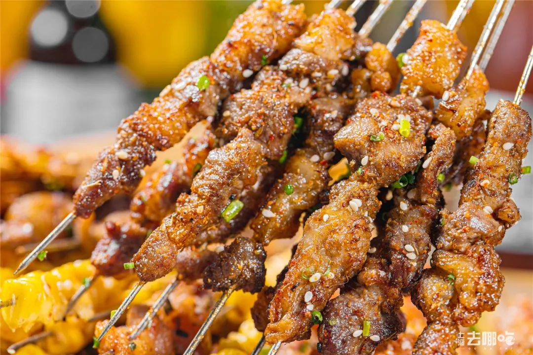 淮海中路「街霸烧烤」!全场5折!1元开撸!凌晨2:00人人人人…|烧烤|毛