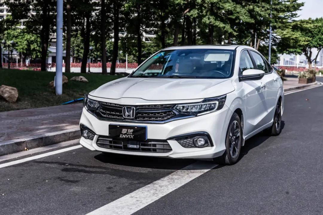 十万级家用轿车本田享域混动版来临越堵越省油
