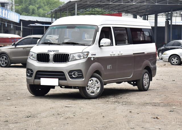 不靠宝马,华晨自主推的燃气客车,华晨鑫源x30仅5.88万起