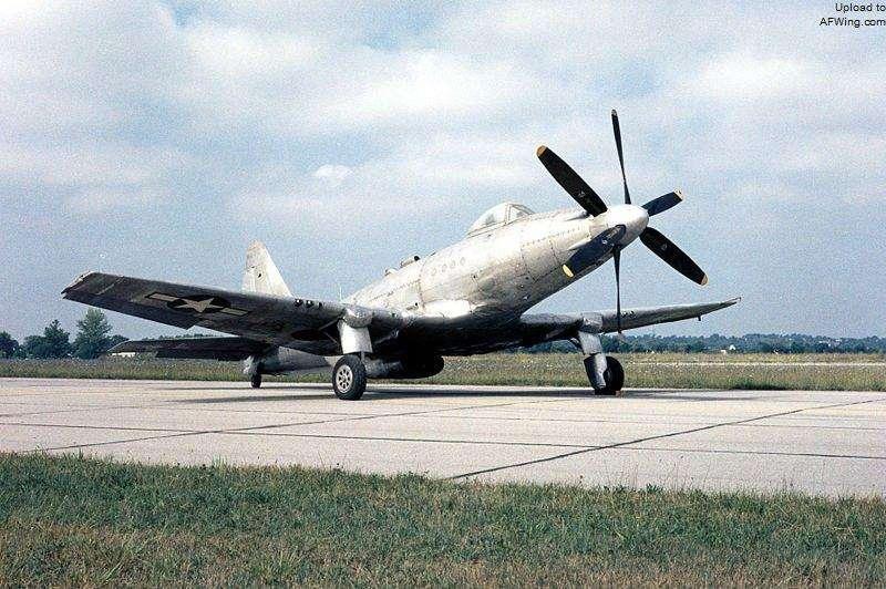 霍华德·休斯公司设计的飞机霍华德·休斯的前半生就像一部虚鼓的