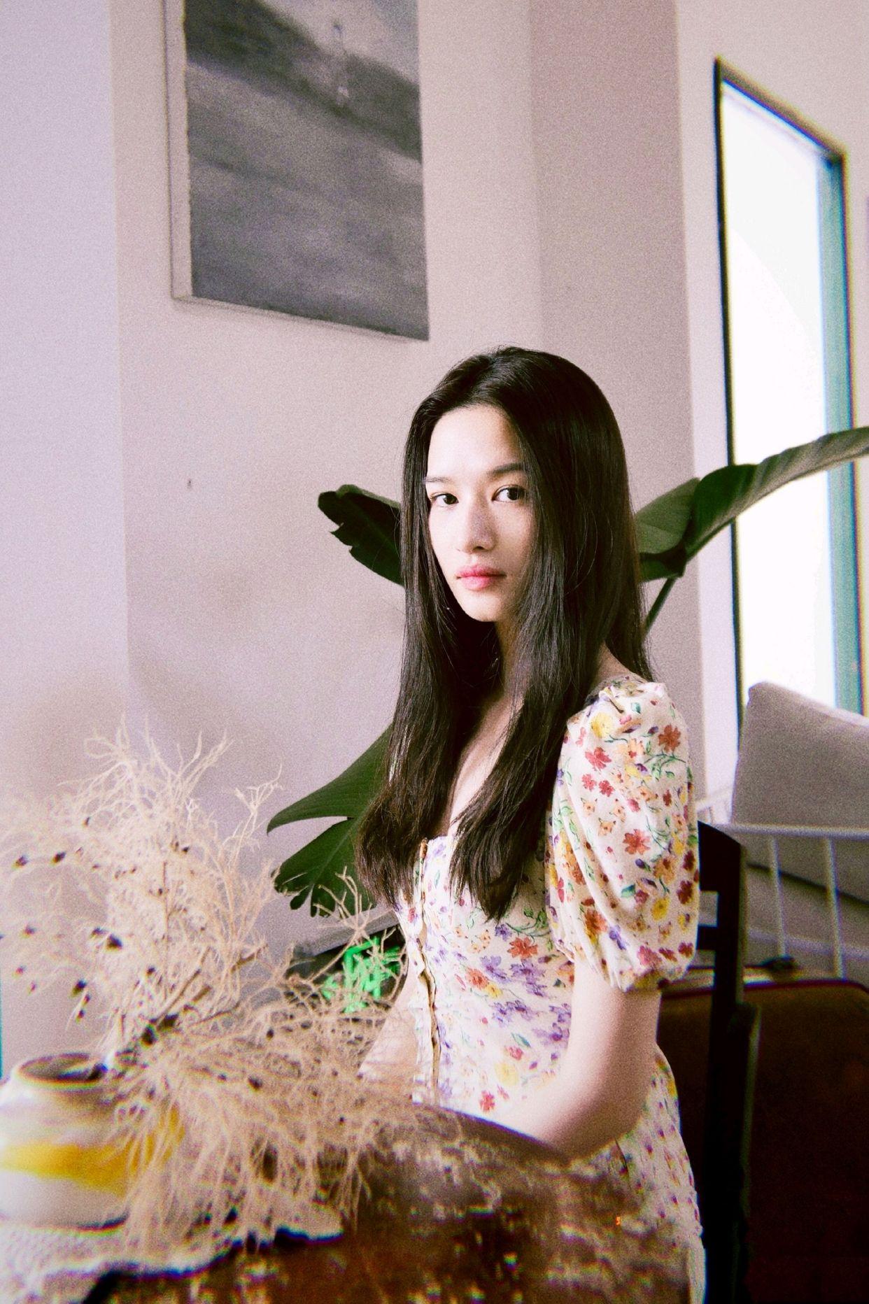 摩天大楼李茉莉太美了现实中张柏嘉颜高会穿妥妥气质女神