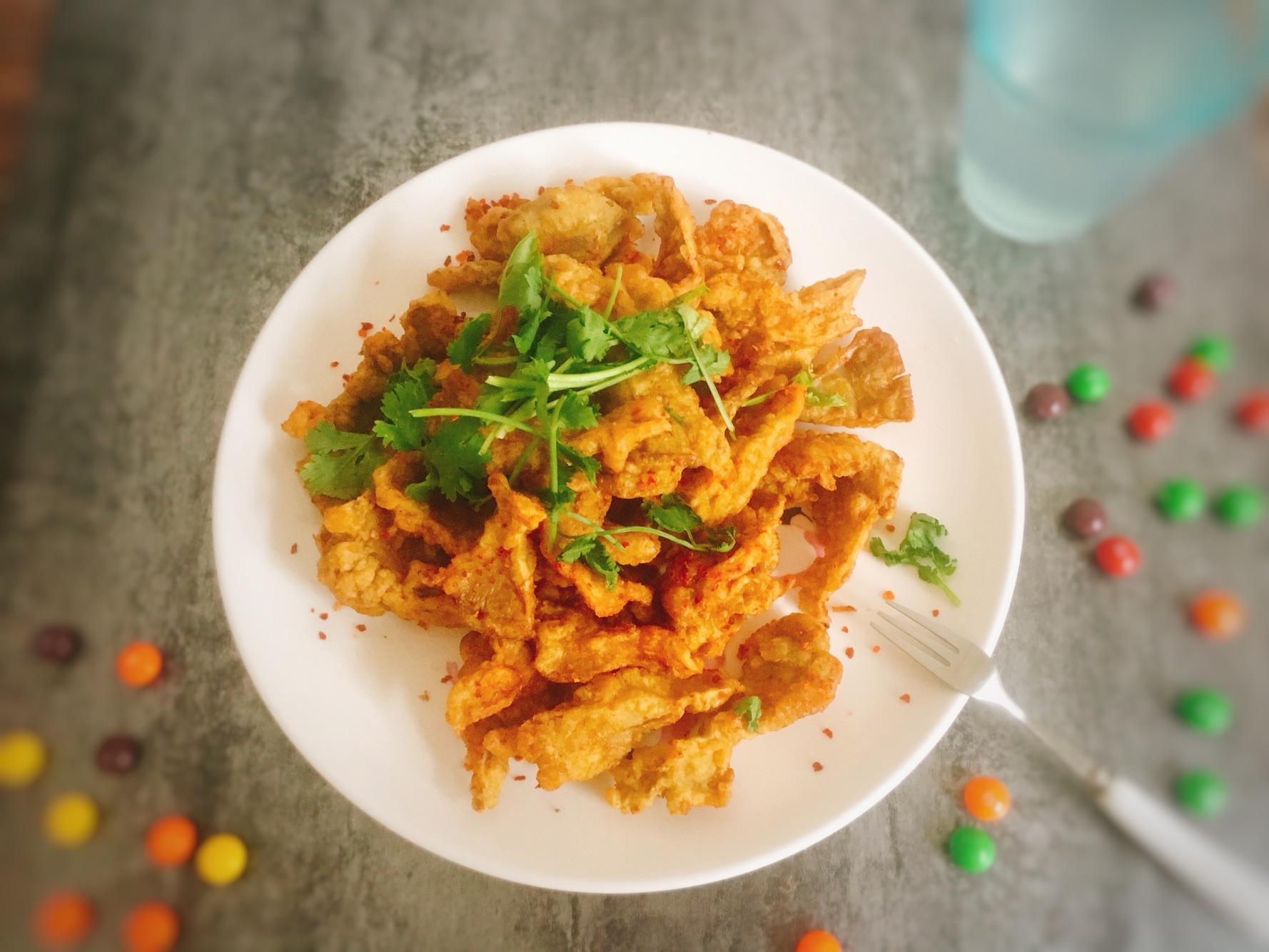 炸蘑菇,不要挂糊直接下锅,多加这一步,色泽金黄,口感香酥脆