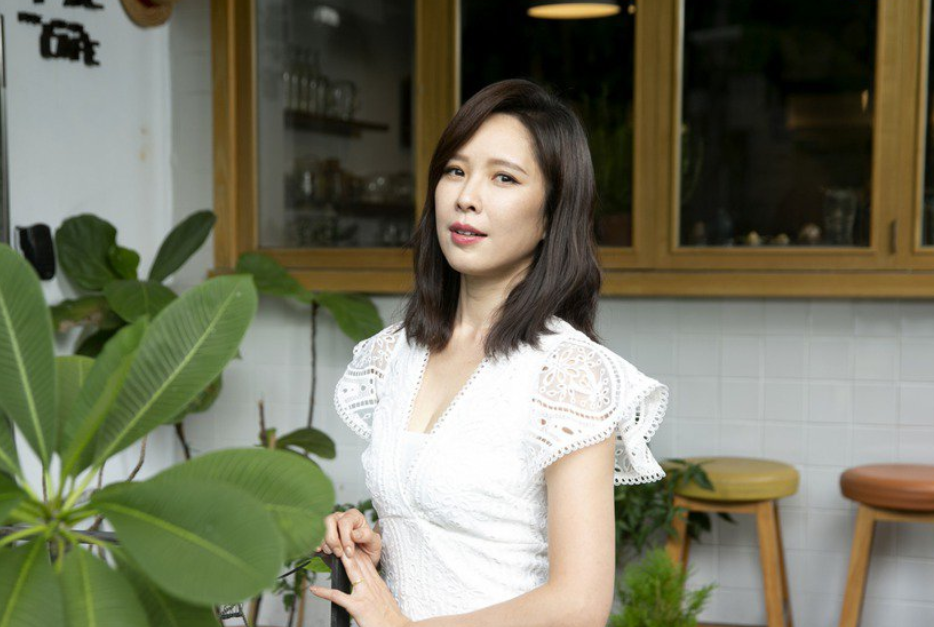 拍戏不断,自曝曾患抑郁症,连刷牙都在流泪|天心|刷牙|吴天心_新浪新闻