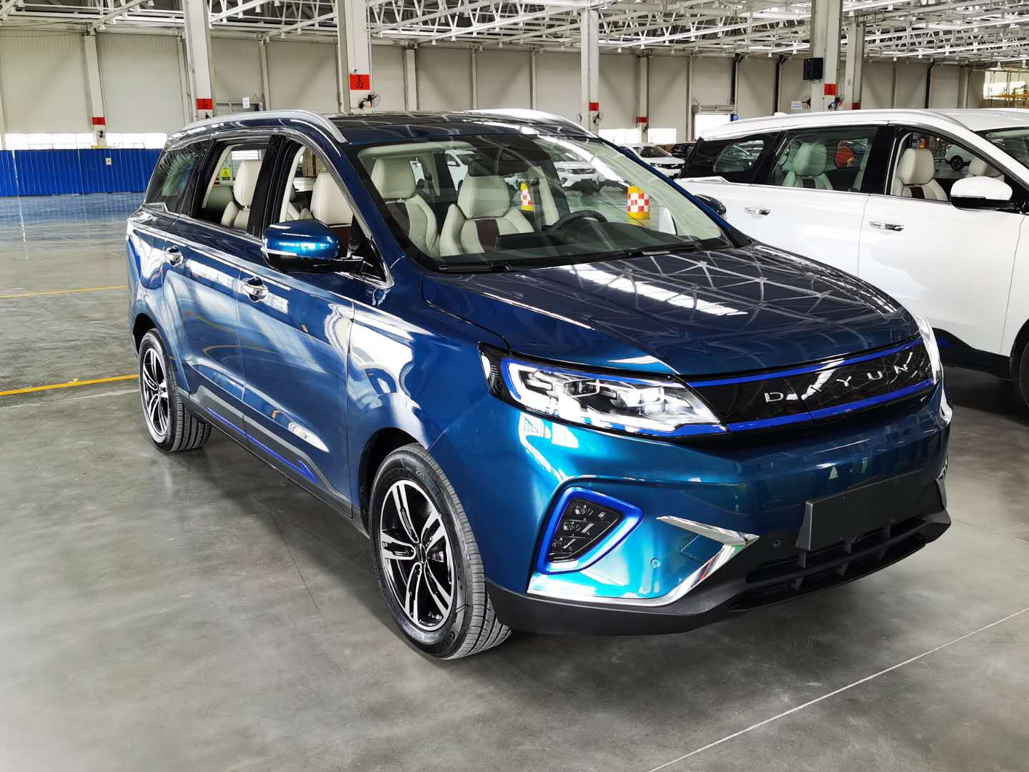 远略s1远志m1上线大运新能源投产正式下线