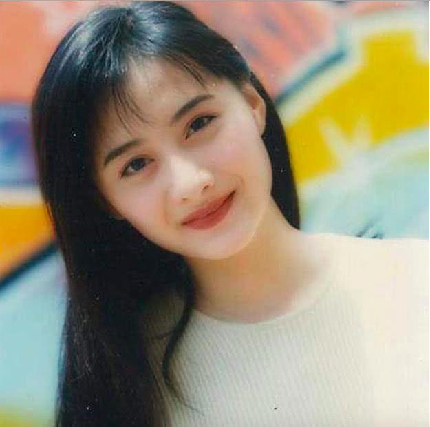 年轻时的陈德容,自带古典美人的气质,一颦一笑楚楚动人|陈德容|美人