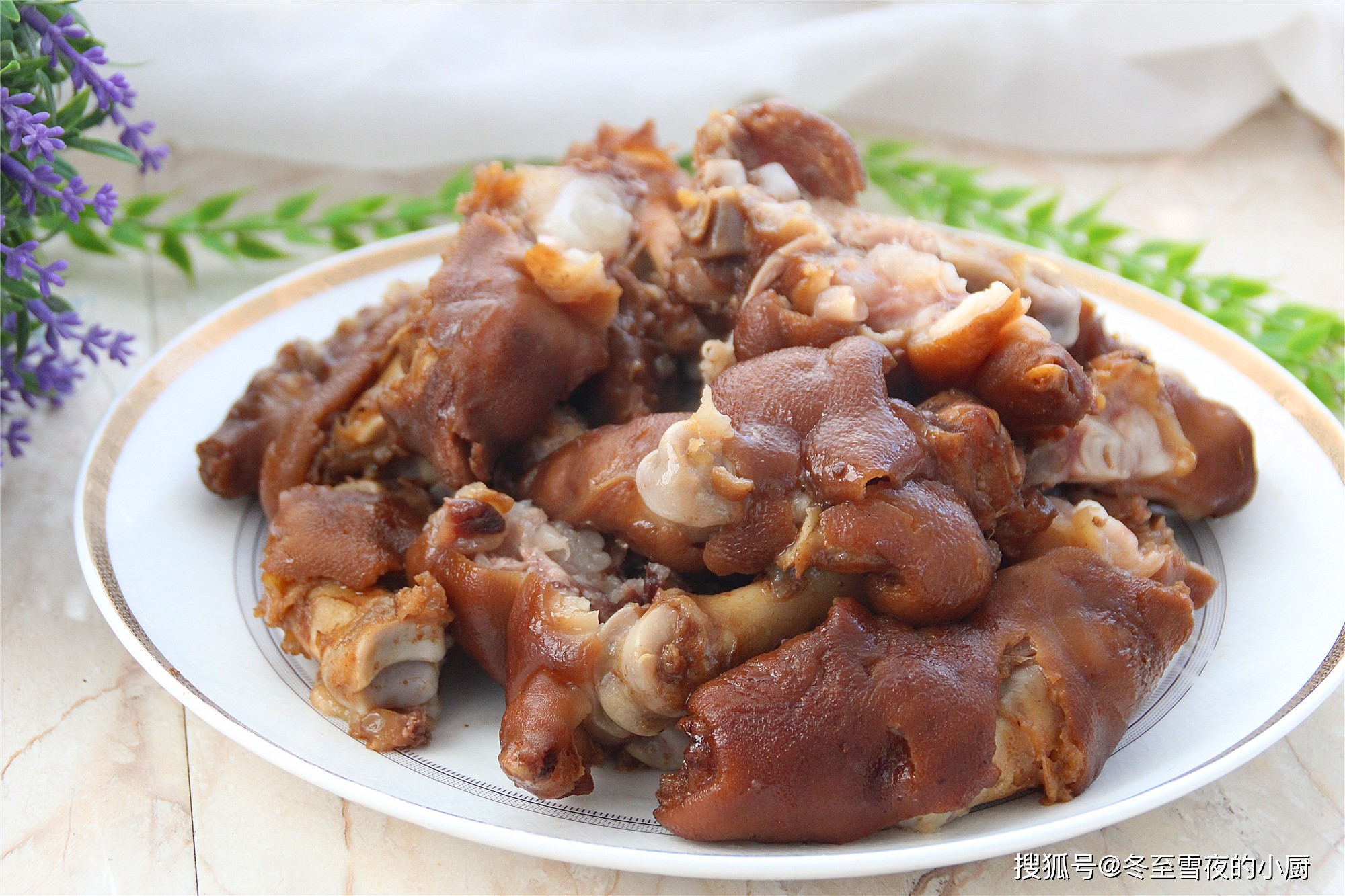 猪爪又叫猪蹄,猪手,各