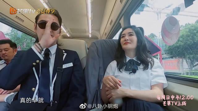 孙莉夺走了胡歌荧幕初吻,并一举拿下袁弘和刘笑,自侃赚大发了