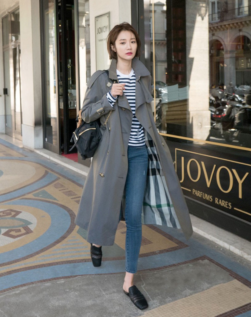 这一套风衣搭配,配上紧身的牛仔裤简直是大爱嘛.