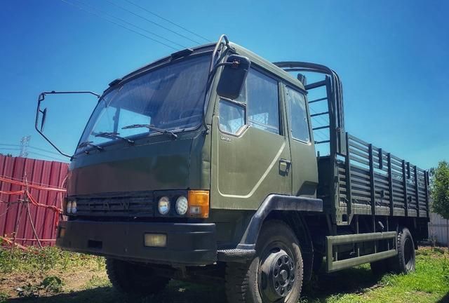 九十年代一汽平头柴解放ca1121j载重卡车