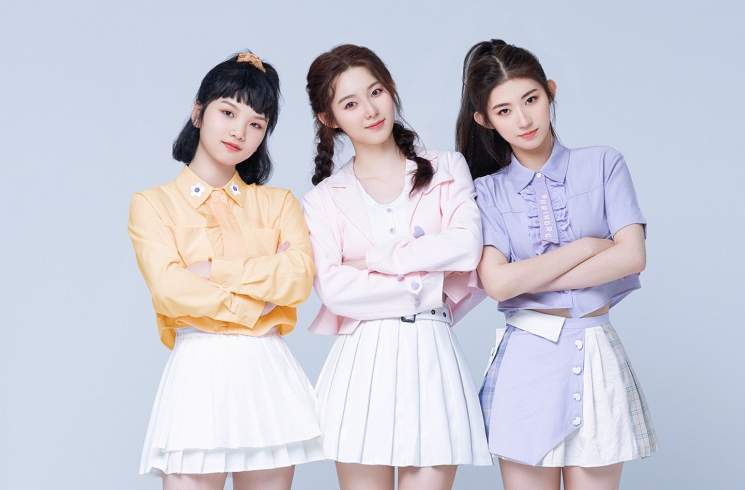 嘉行新悦女团新悦少女,平均年龄20岁,3人都参加过《创3》