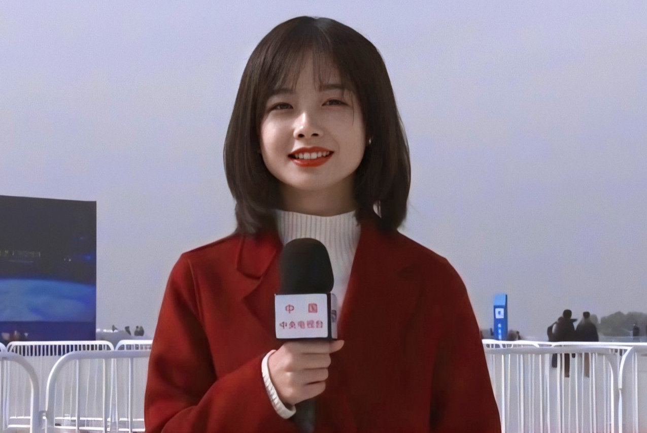 央视诞生最美初恋脸王冰冰长相甜美能力出众太让人心动啦