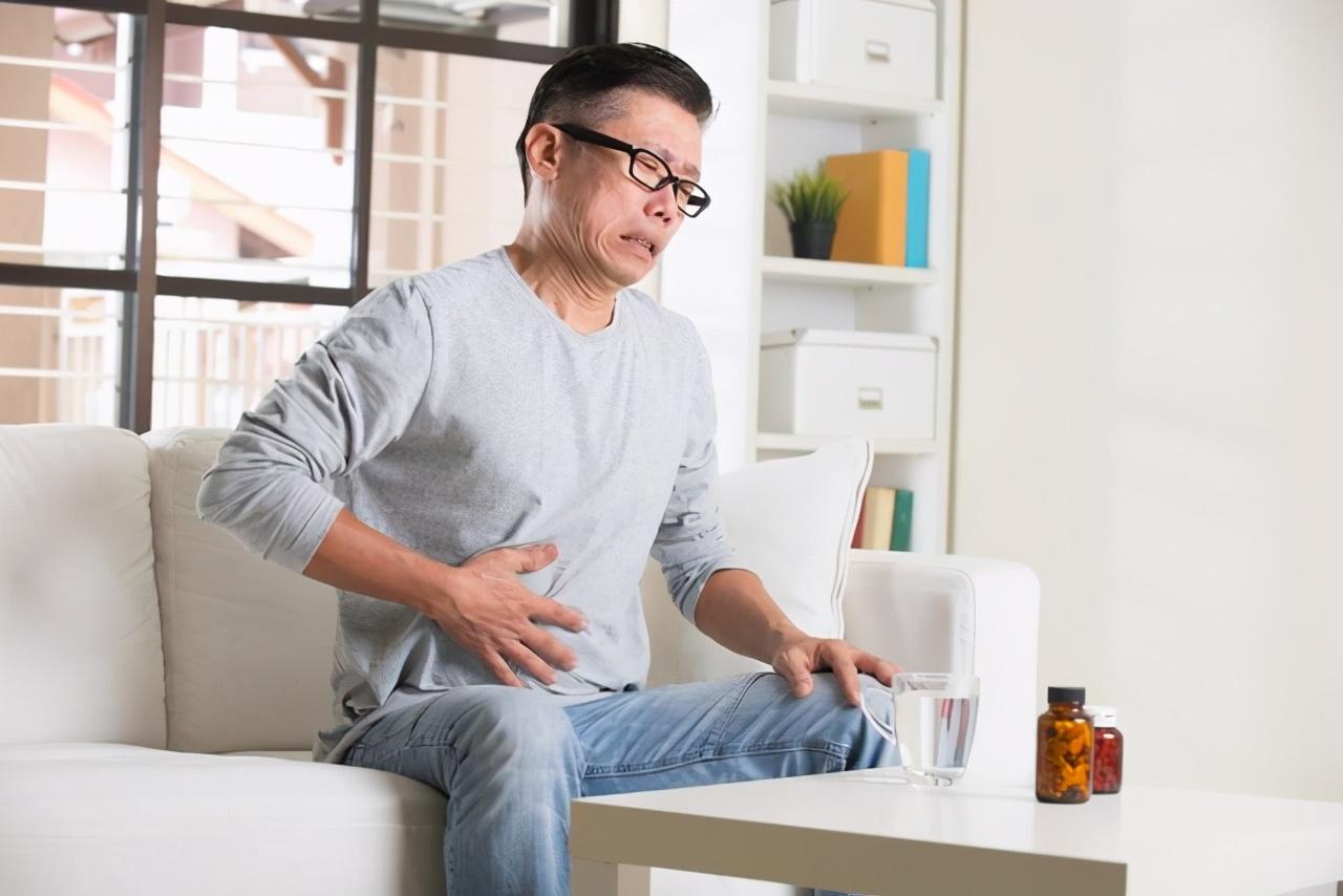 肠胃不好的人,饭后有3个异常信号,若没有,说明胃肠还算健康