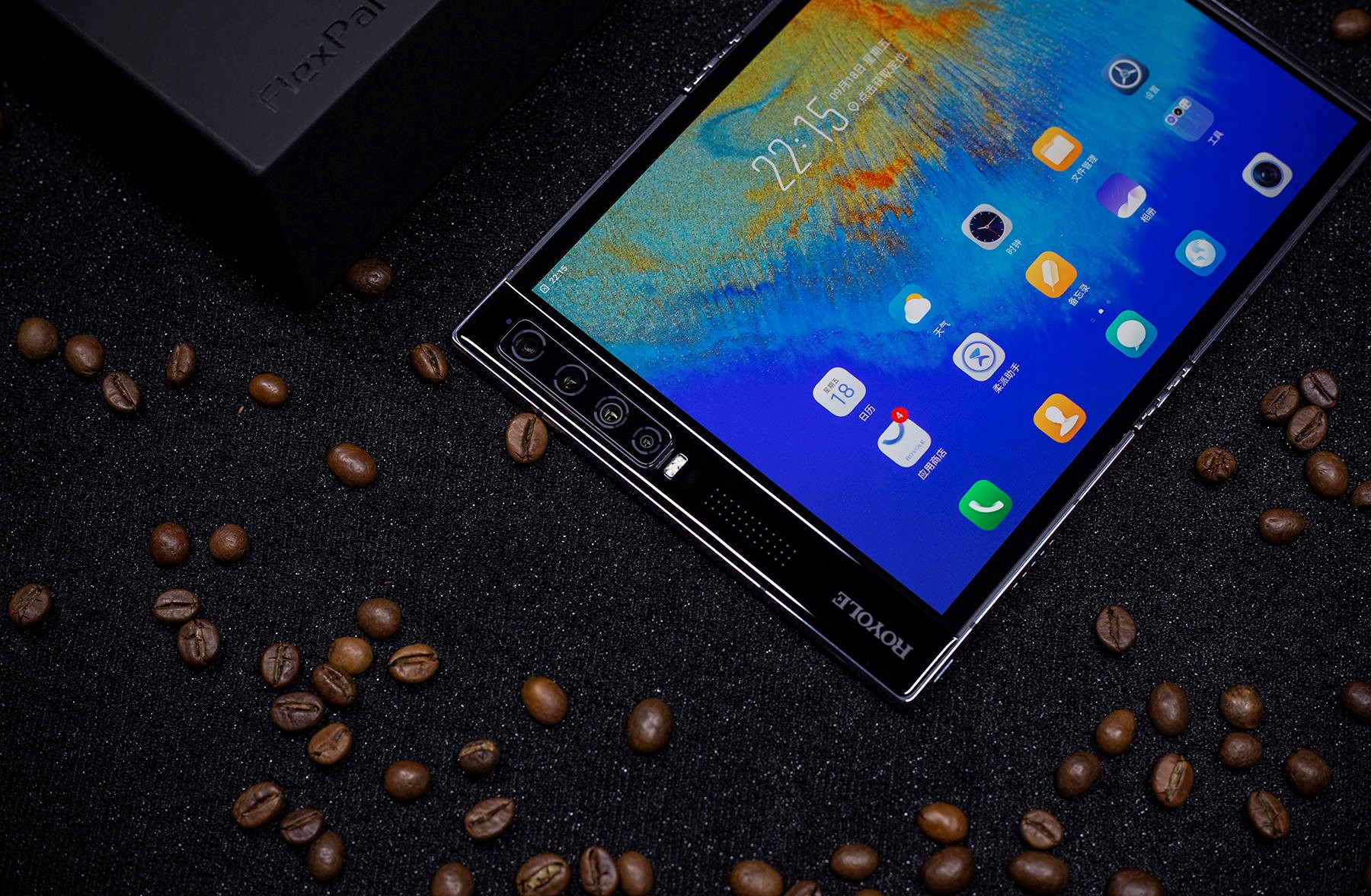 从概念向实用的转变,柔宇flexpai 2折叠屏手机首发体验