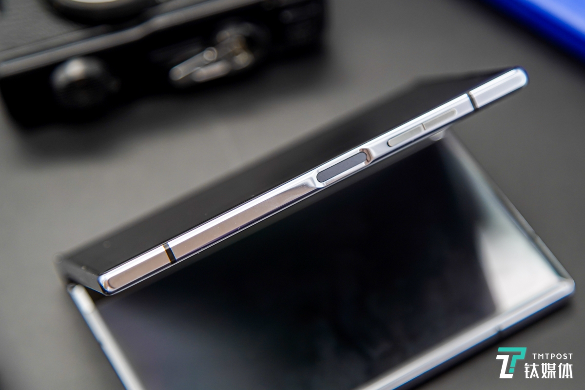 从实验走向实用柔宇flexpai2折叠屏手机首发评测钛极客