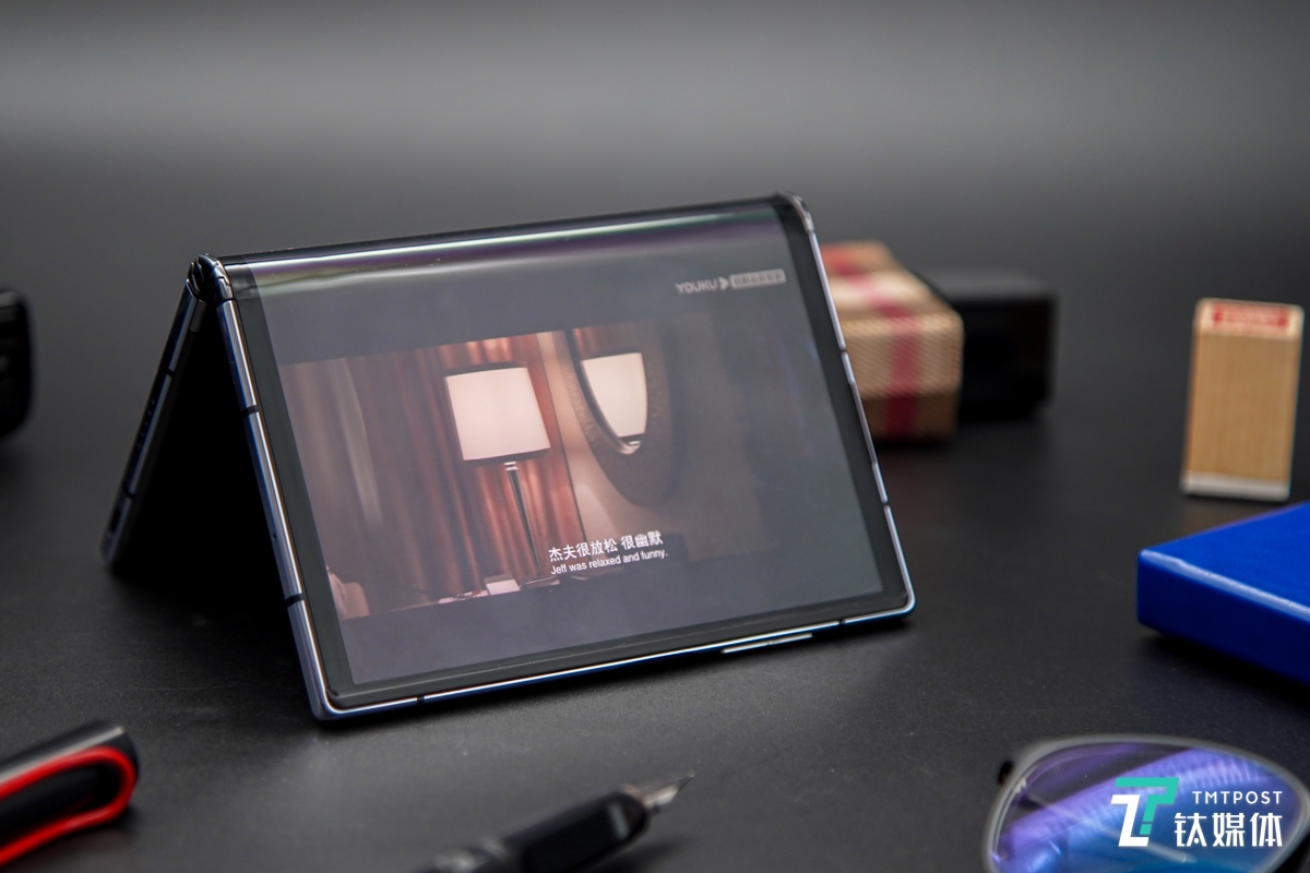 从实验走向实用柔宇flexpai2折叠屏手机首发评测钛极客