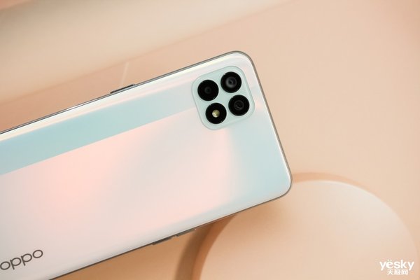 在光芒中呼吸opporeno4se人像拍照留住更自然闪耀的你