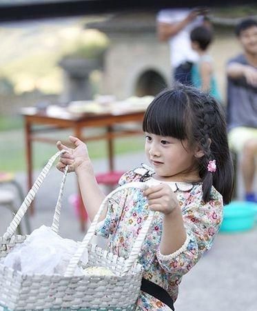 森碟打网球晒黑了田亮超心疼自曝女儿为何不学跳水