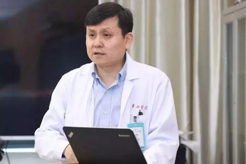 现代李小龙叫板张文宏:我智商不比你差,悟性比你更高
