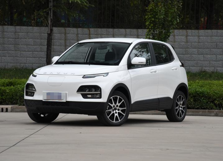 大运电动中型suv轴距近2米9197马力续航405km20万出头