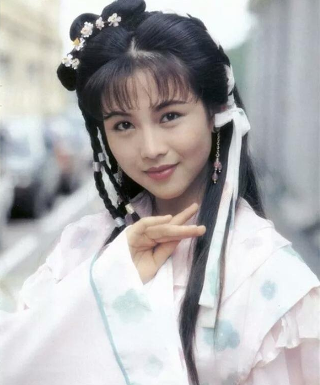 空气刘海最好看的居然是古装?看到蔡少芬曾经的模样,网友:仙子