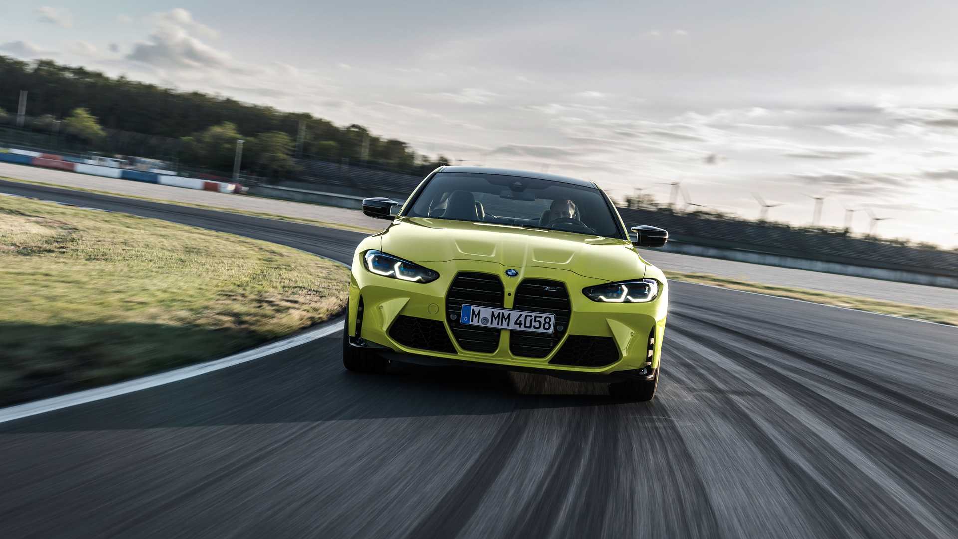 全新一代宝马m3/m4大鼻孔真惹眼,这回3系很难改成m3了