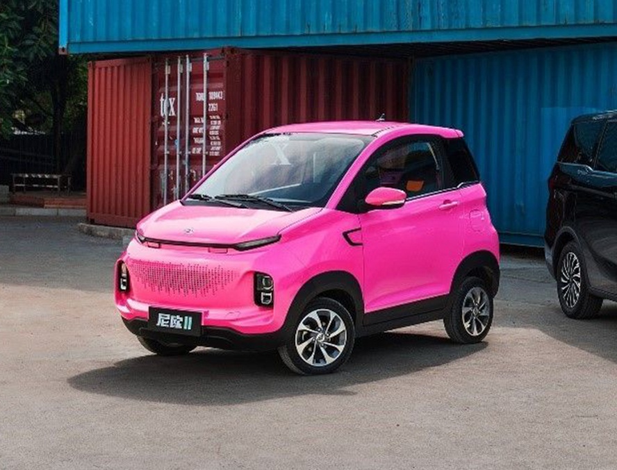 国产又一适合买菜代步新车,两门两座,外观帅气,起步3.99万