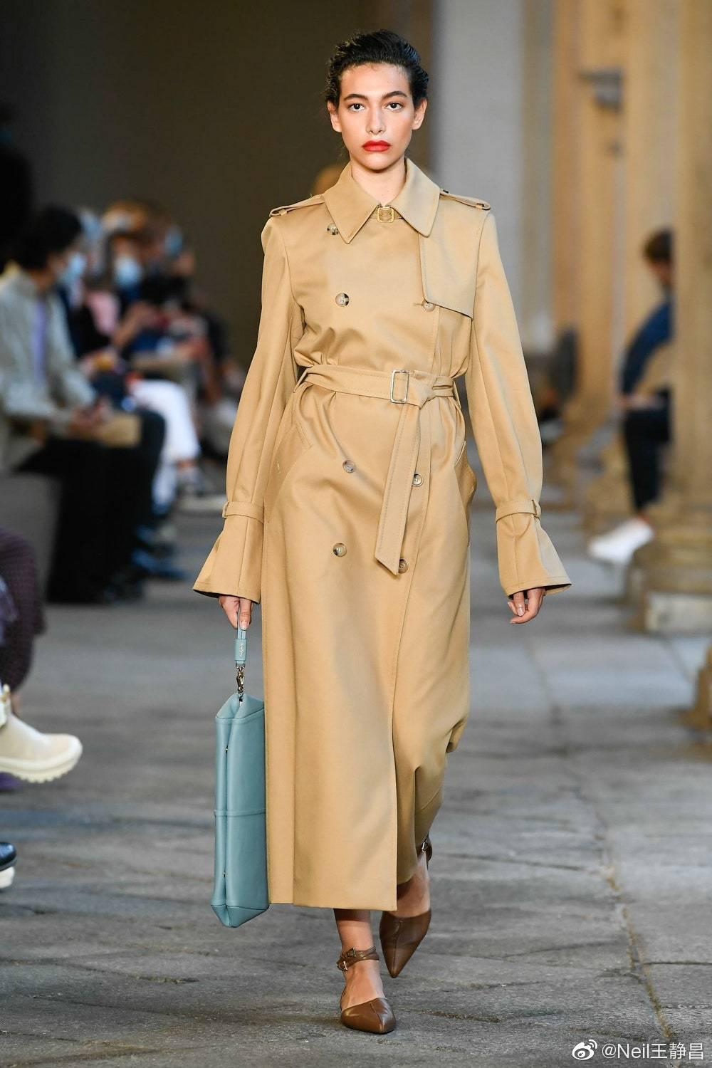 max mara 2021春夏系列 不光秋冬的大衣……|春夏|米兰时装周_新浪