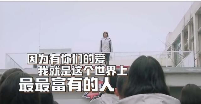12年过去了,那个在汶川地震中失去右手的女孩,现在怎么样了?休闲区蓝鸢梦想 - Www.slyday.coM
