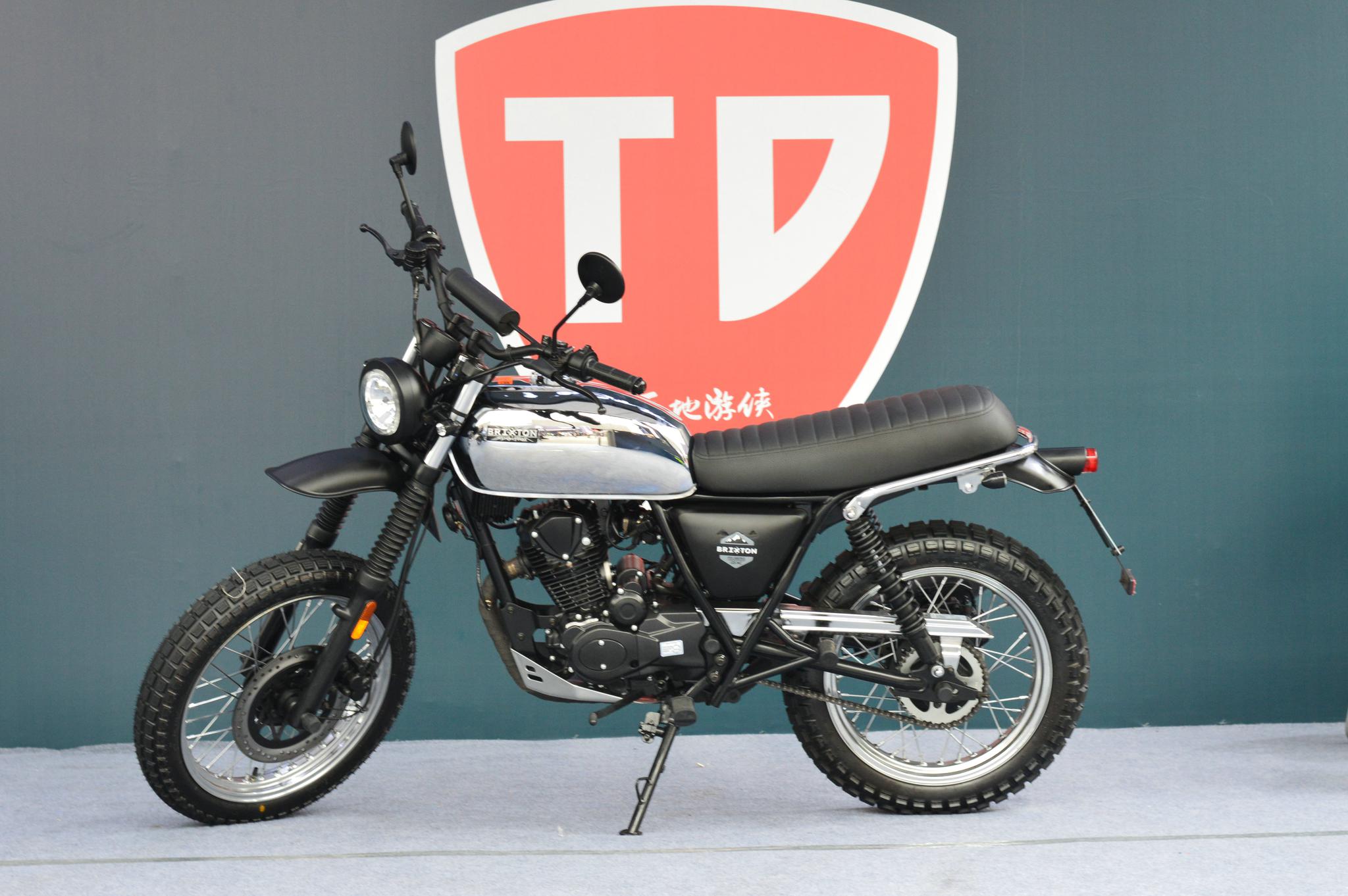 这一次望江天地游侠还带来了三款全新的小排量复古车型