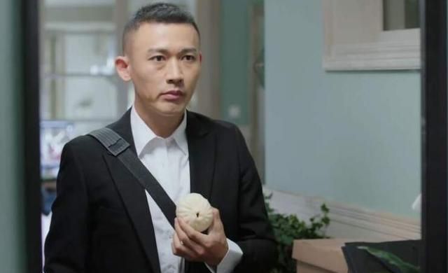 她是聂远心中的白月光接连被两任前夫炮轰如今重出江湖