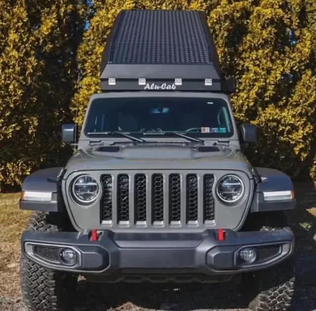 对于这台刚刚亮相的全新房车版吉普牧马人的时刻表现,你觉得怎么样呢?