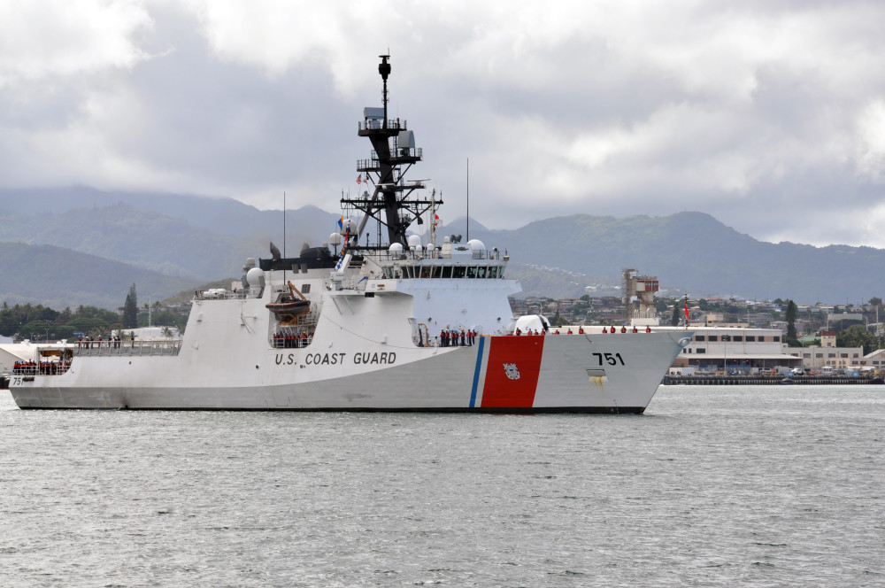 出师不利!美国巡逻舰部署第七舰队行动区途中竟然起火