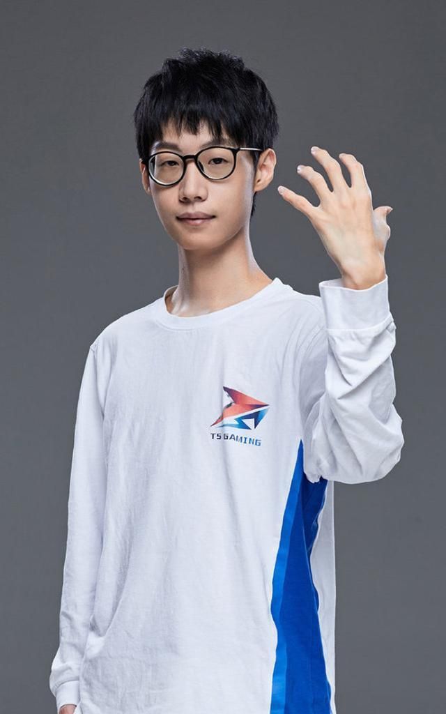 暖阳晨阳最强打野之争,谁能更胜一筹?