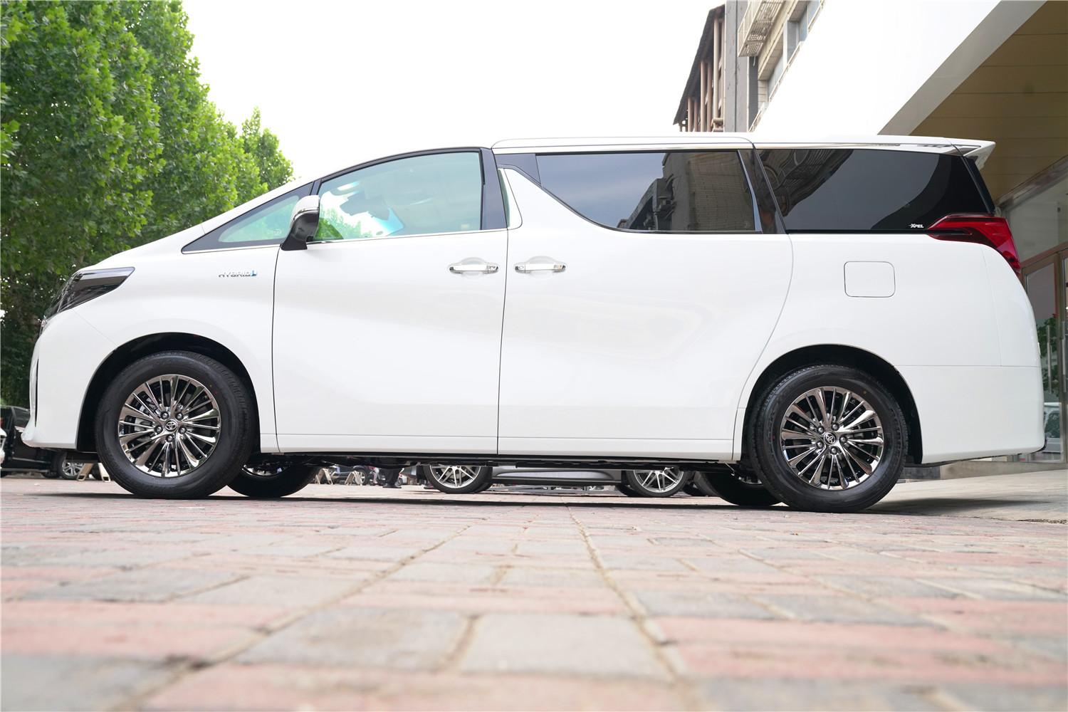 石家庄丰田埃尔法贴车衣,美国进口tpu材质,电脑裁切专车专用丰田埃尔