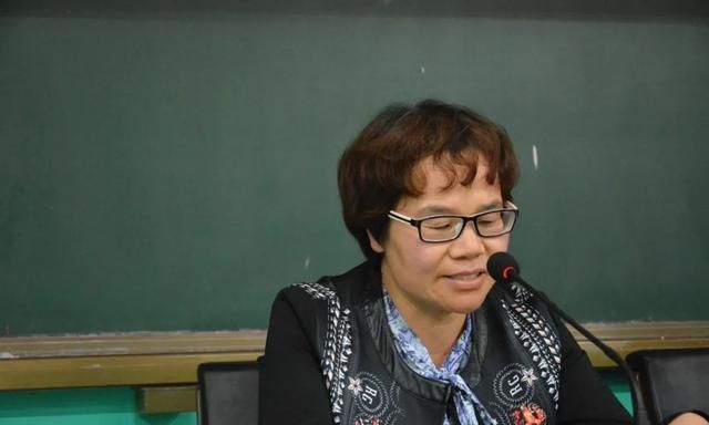 镇平一高召开2020年秋期班主任工作会|班主任|镇平|老师_新浪新闻