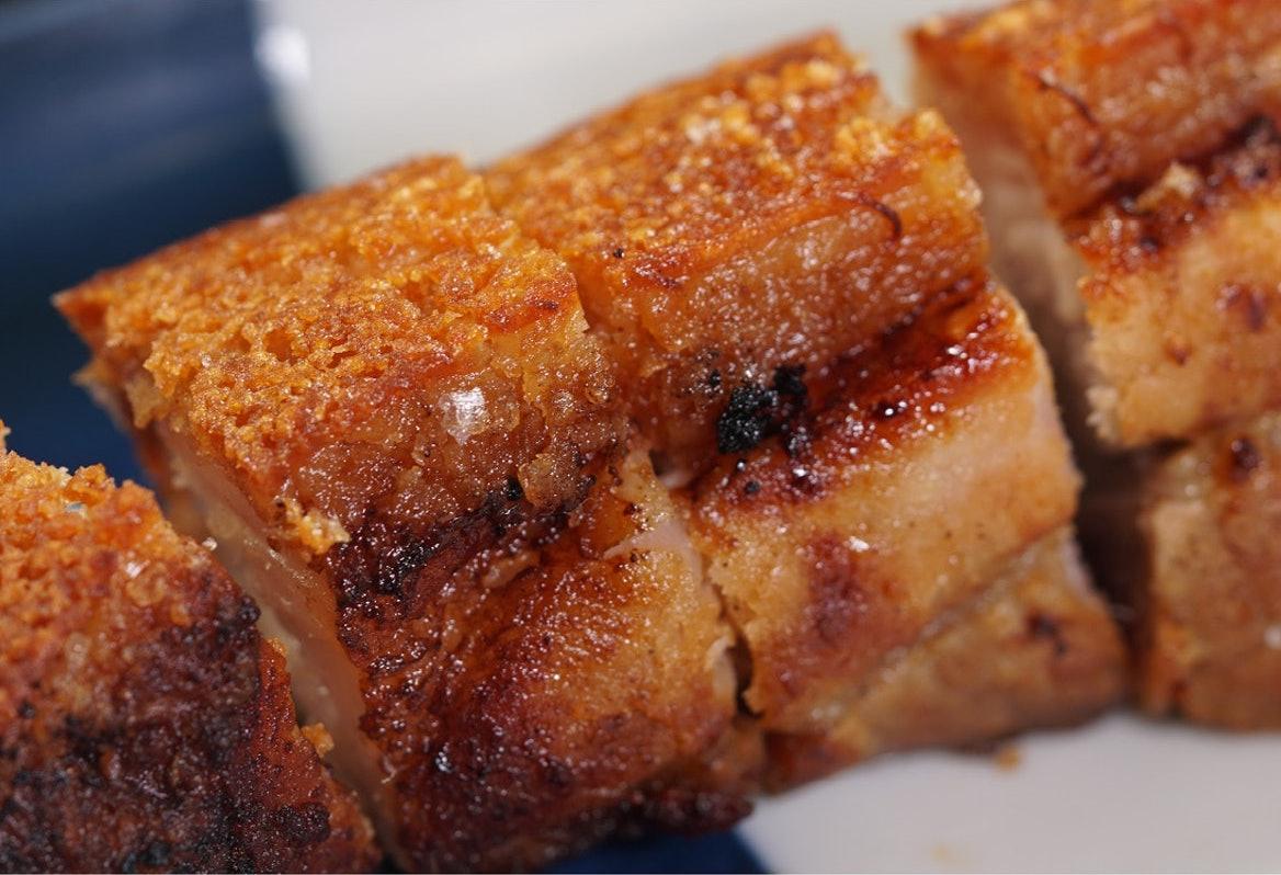 五花肉怎么做好吃肥而不腻自制空气炸广式烧肉迎中秋宴客好菜