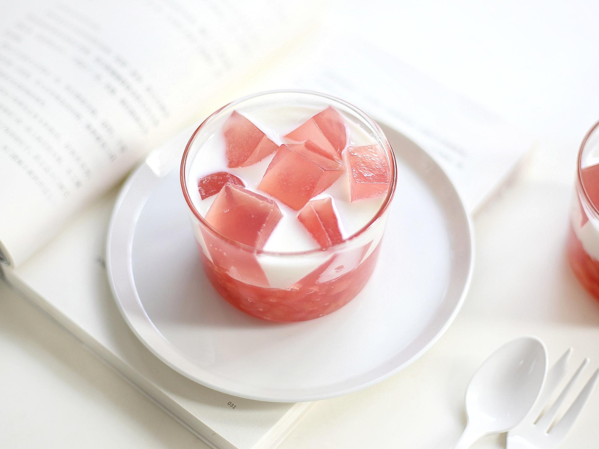 只需3个桃子,就能做出2种甜品,美味解馋又实惠,做法超简单