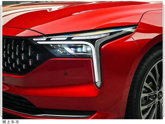 奔腾B70档次定位及缤瑞差异 奔腾B70和极狐电车哪个更值得买