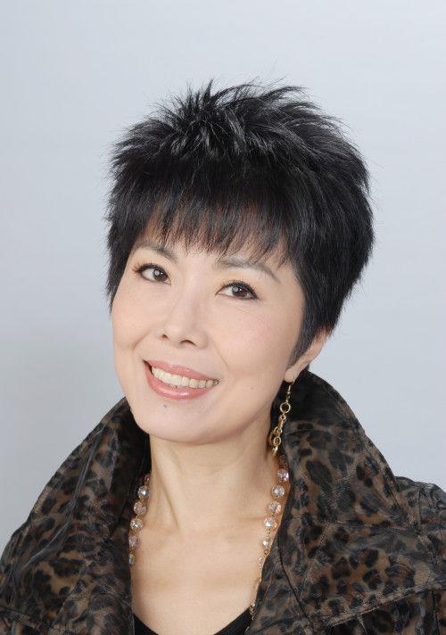 受挫后遇见知己,重振旗鼓情定女富豪|黎小田|关菊英|女富豪_新浪新闻