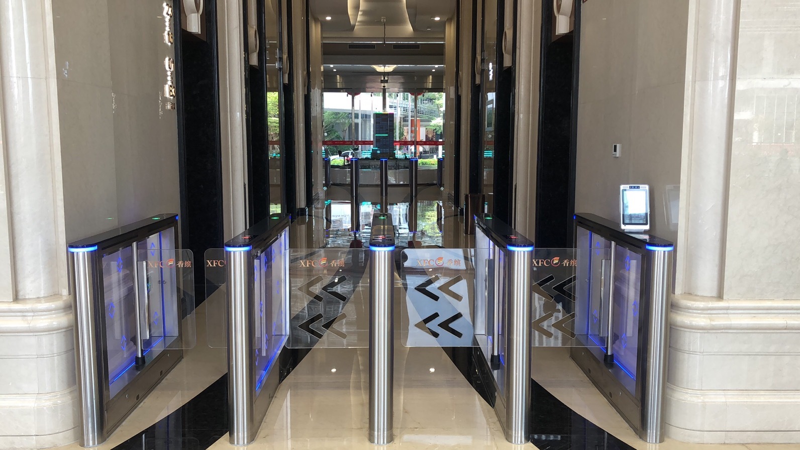 人脸出入的甲级写字楼,还要做二维码门禁!|幕后故事