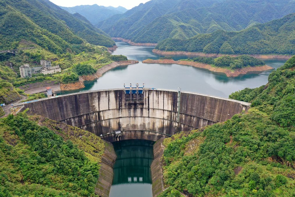 文艺而治愈的旅程,有山有水,还有美术和咖啡|美术馆|皎口水库|文艺
