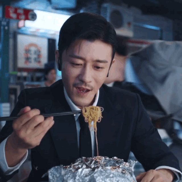 陈建斌父女恋太辣眼,但22岁"小杨幂"和40岁"光头强"也太配太甜太沙雕