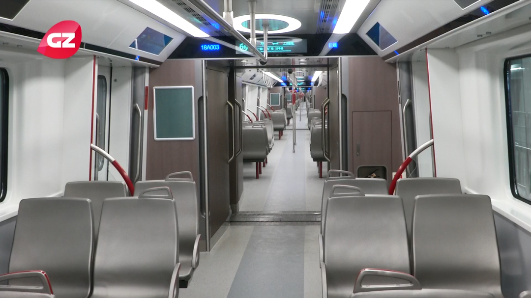 广州最快地铁首次亮相!内部真容曝光!