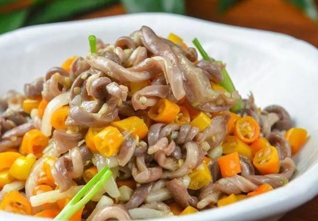 周末经典家常菜推荐:番茄娃娃菜,百合炒虾仁,黄贡椒炒脆肚