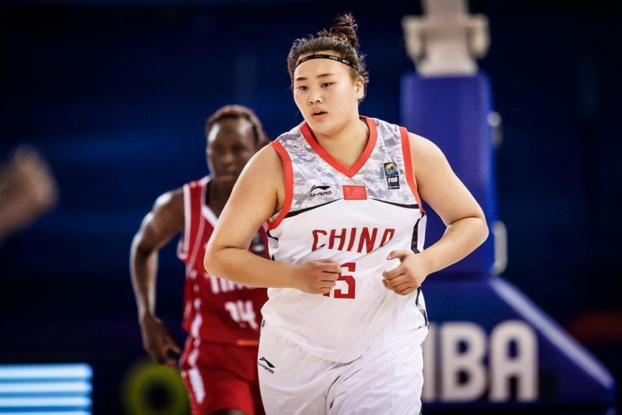 19岁天才mvp曾狂砍45分,奥尼尔也被圈粉|刘禹彤|女篮|奥尼尔_新浪新闻