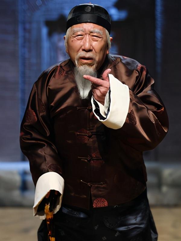 雷恪生晚年遗憾:一双儿女四五十岁,宁愿养狗也不想养孩子