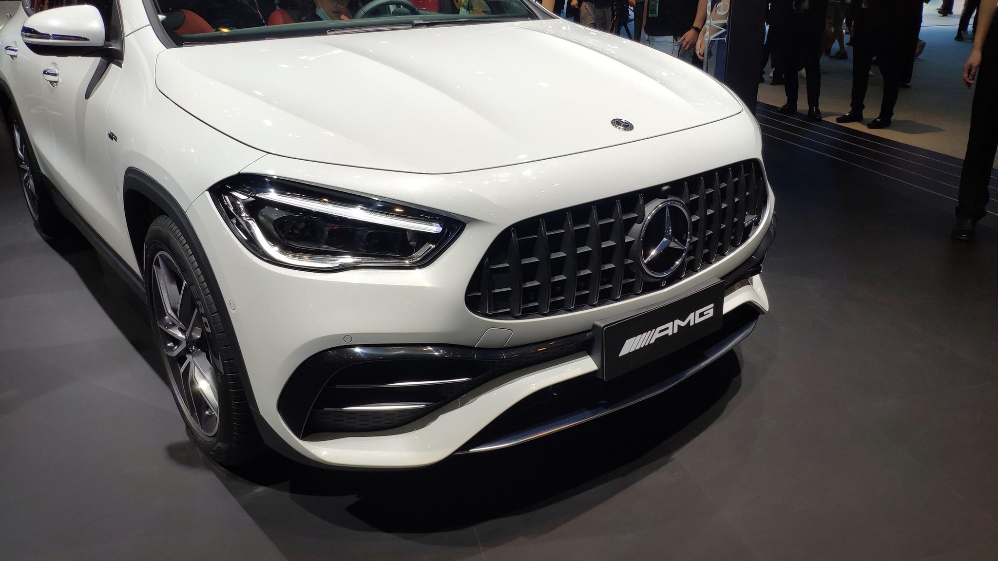 2020年北京车展:梅赛德斯-amg gla 35实车-新浪汽车